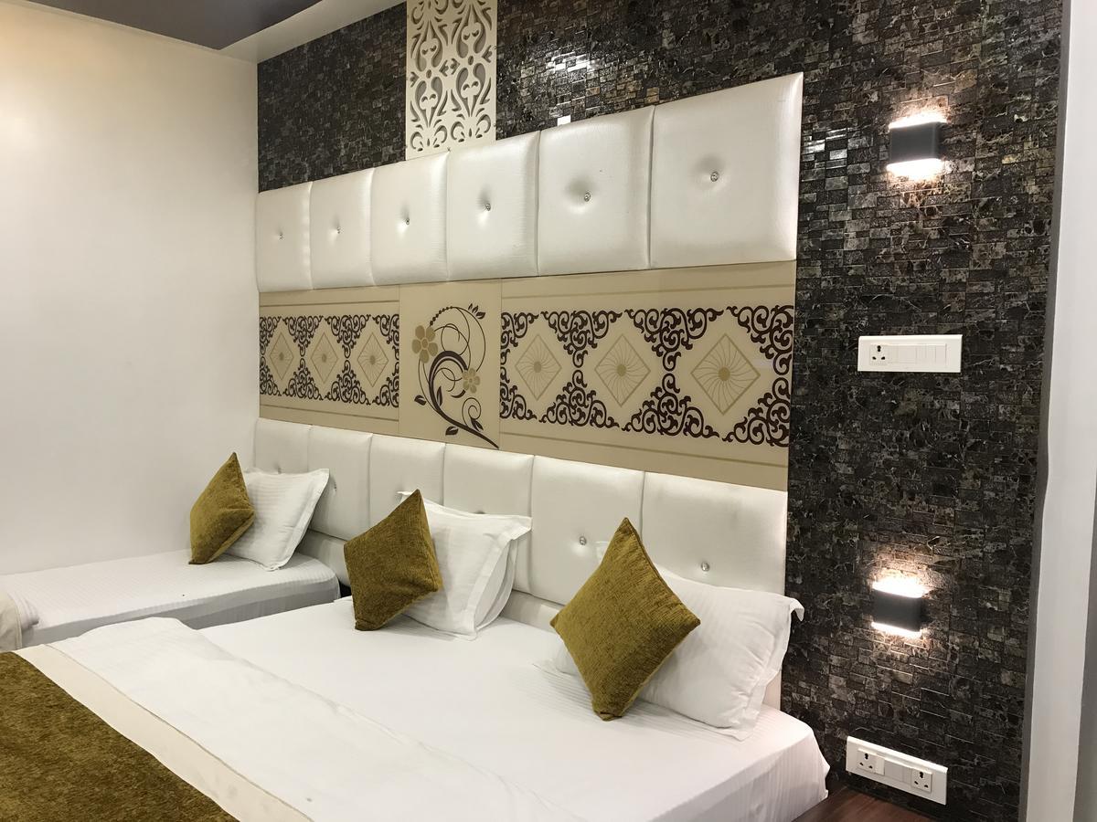 Hotel Mmk Kanpur Exterior photo